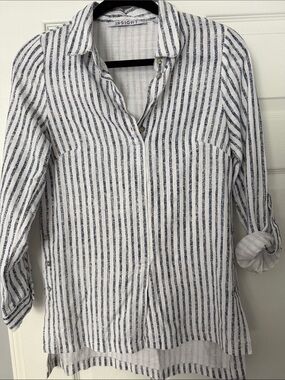 Insight White & Navy Vertical Stripe Button-Down Shirt